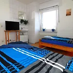 Pensionat Monteurzimmer Krings Baptistastr 2a