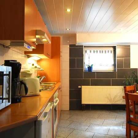 Monteurzimmer Krings Baptistastr 2a Vendégház Eschweiler