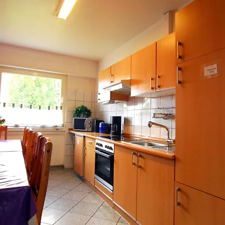 Pensionat Monteurzimmer Krings Baptistastr 2a