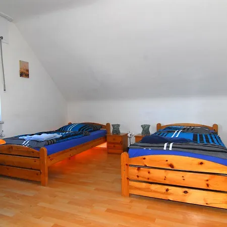 Vendégház Monteurzimmer Krings Baptistastr 2a *