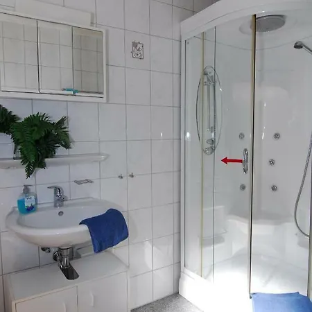 Monteurzimmer Krings Baptistastr 2a Gæstehus *