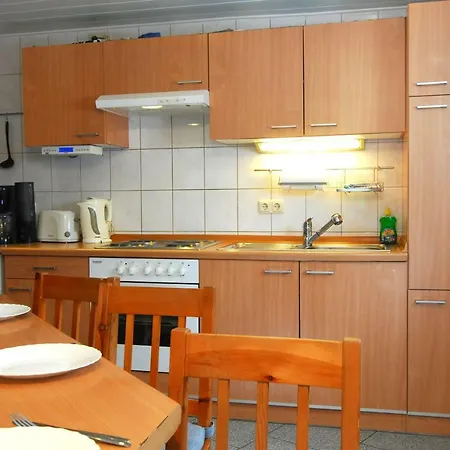 Monteurzimmer Krings Baptistastr 2a * Eschweiler