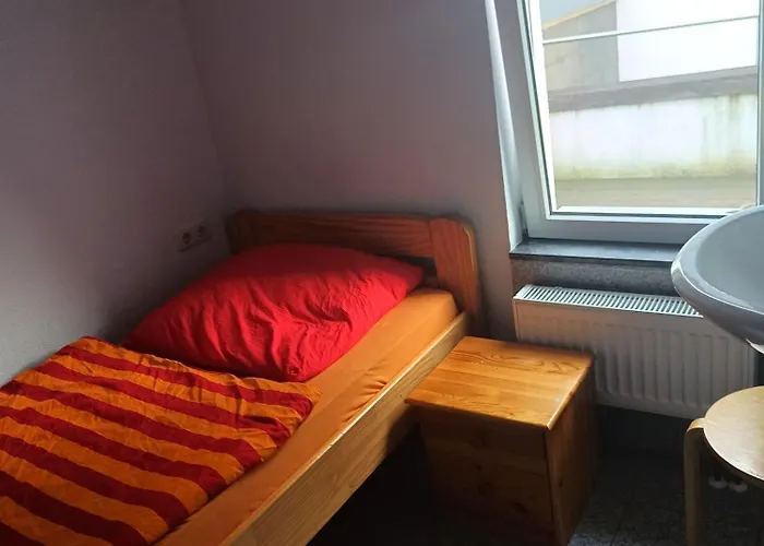 Monteurzimmer Krings Baptistastr 2a