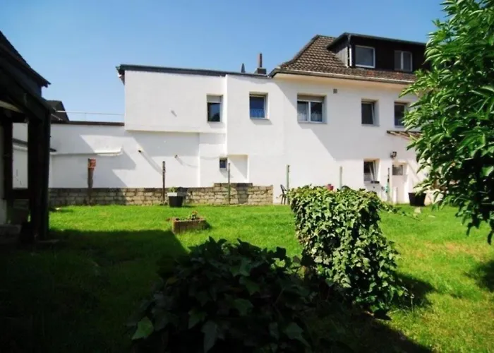 Monteurzimmer Krings Baptistastr 2a